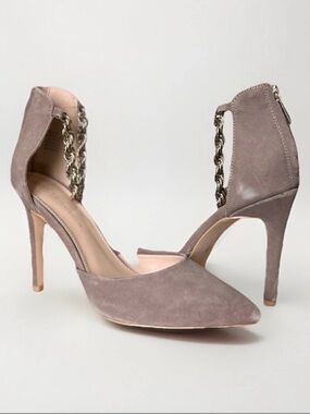 BCBG Generation Chain Accent Smoke Leather Stiletto Pumps Pointed Toe 7.5/38